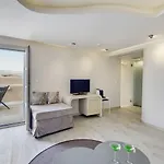 Kouros Art - Designed For Adults Ξενοδοχείο 4*