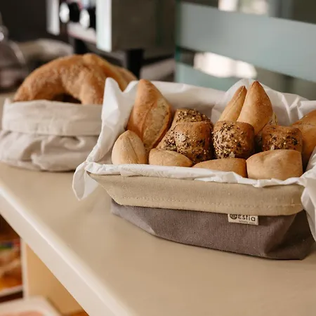 Kouros Art - Designed For Adults ホテル ステリダ